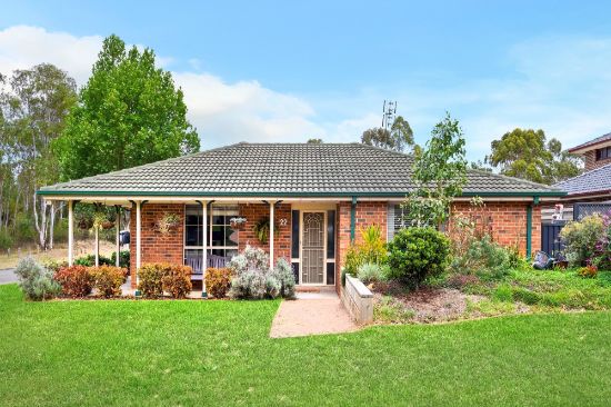 22 Cavers Street, Currans Hill, NSW 2567