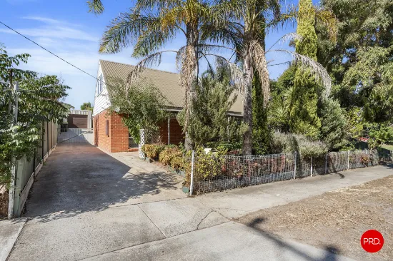 22 Holmes Rd, North Bendigo, VIC, 3550