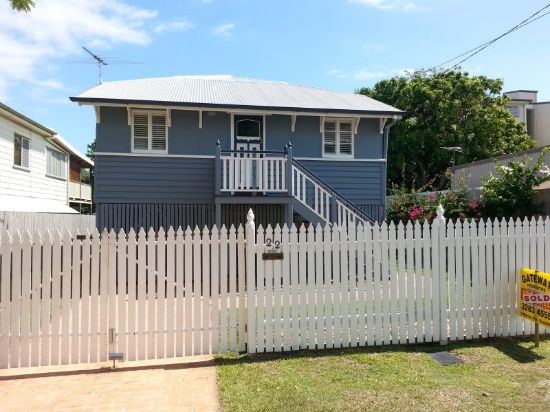 22 LOUIS STREET, Redcliffe, Qld 4020