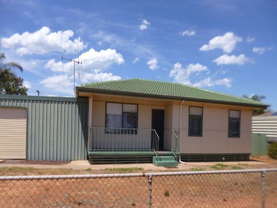22 Racecourse Road, Whyalla Norrie, SA 5608
