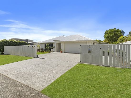 22 Trinity Place, Pelican Waters, Qld 4551
