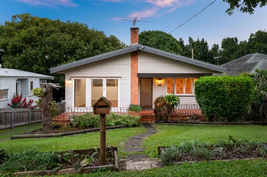 22 Vinray Street, Tarragindi, QLD, 4121