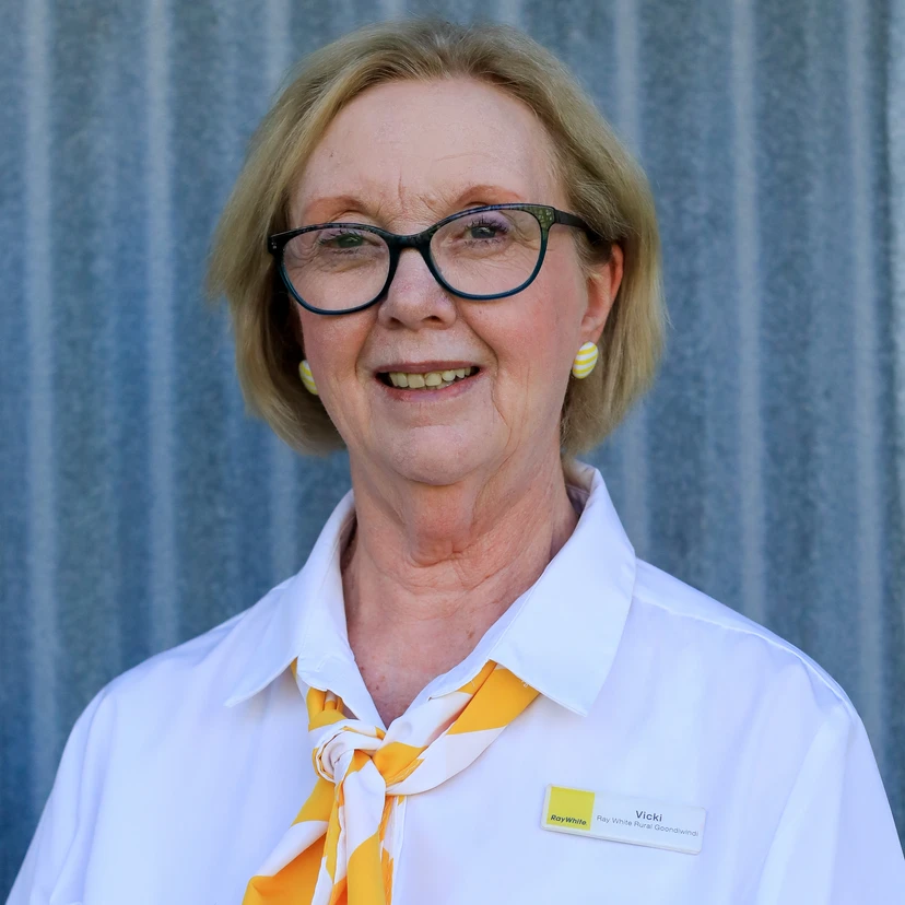 Vicki Edgecombe - Real Estate Agent
