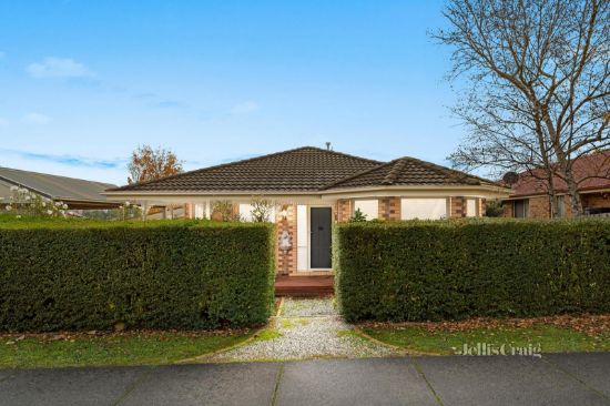 23 Clearwater Drive, Lilydale, Vic 3140