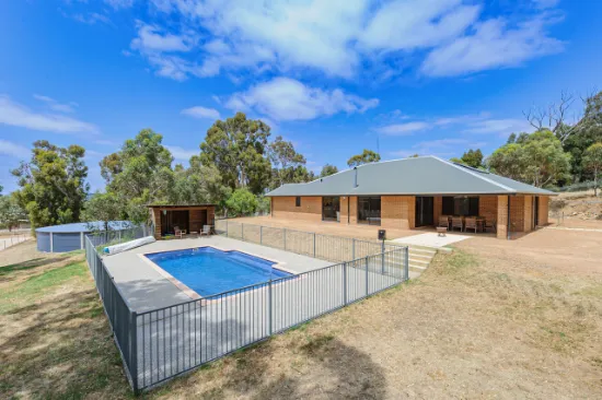 232 Maine-Anjou Drive, Lower Chittering, WA, 6084