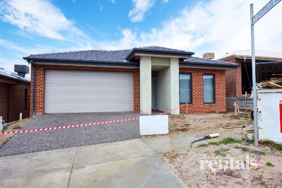232 Pink Hill Boulevard, Officer, Vic 3809