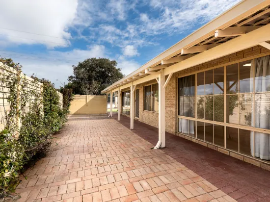 235A Preston Point Road, Bicton, WA, 6157