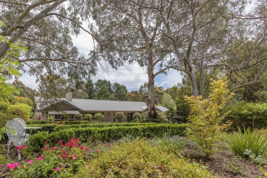 237 Mount Macedon Road, Woodend, Vic 3442