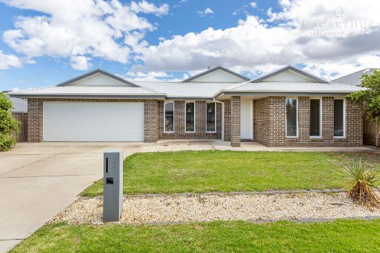 24 Darcy Drive, Boorooma, NSW 2650