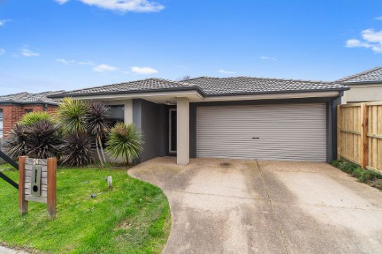 24 Dina Retreat, Carrum Downs, Vic 3201