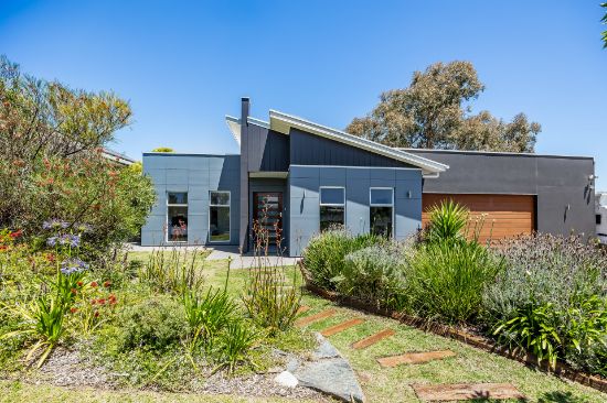 24 Hallmark Court, Mount Barker, SA 5251