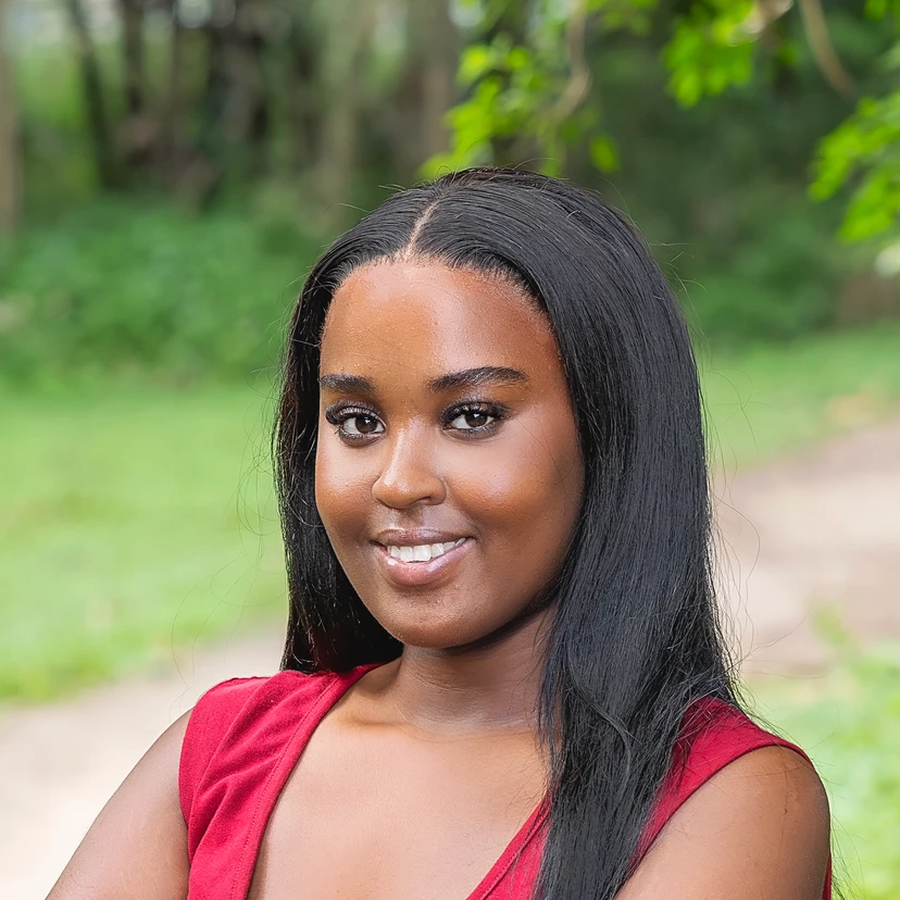 Sana  Ageeb - Real Estate Agent