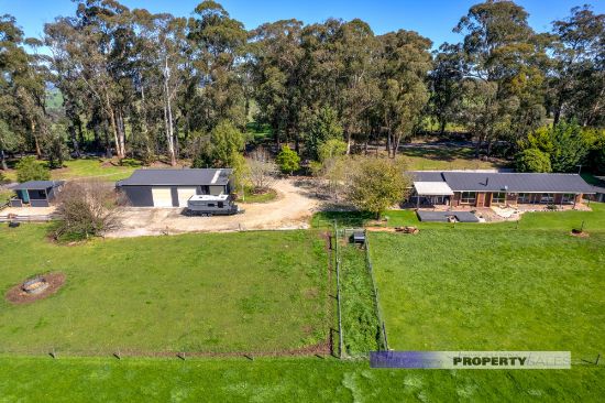 2476 Willow Grove Road, Hill End, Vic 3825