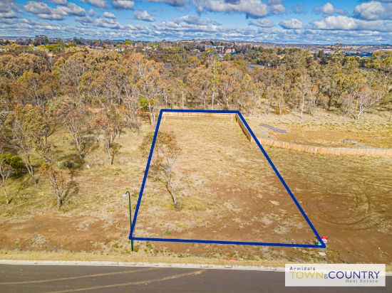 25 Campbell Parade, Armidale, NSW 2350