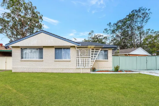 25 Comberford Close, Prairiewood, NSW, 2176