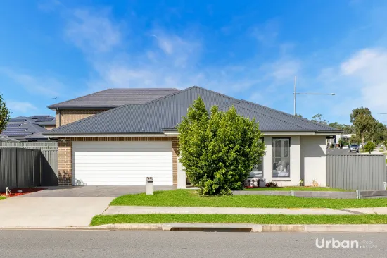 25 Commissioners Drive, Denham Court, NSW, 2565