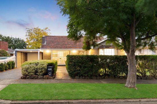 25 Gladesville Drive, Bentleigh East, Vic 3165