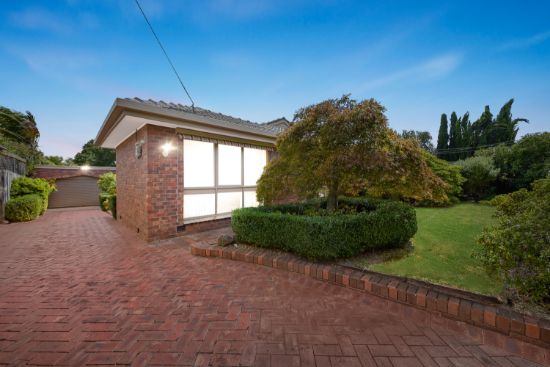 25 Meadowbrook Drive, Wheelers Hill, Vic 3150