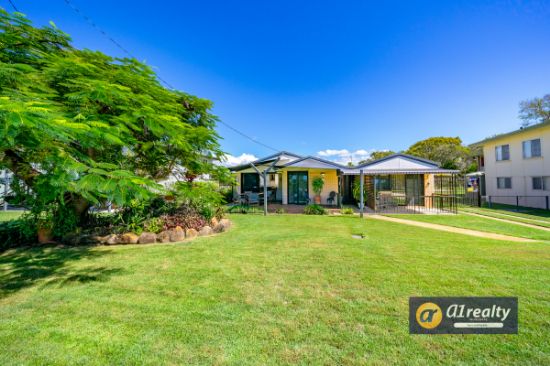 25 Whiting St, Woodgate, Qld 4660