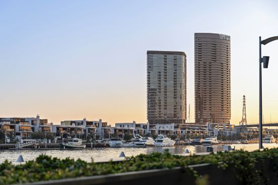 2502/81 South Wharf Drive, Docklands, Vic 3008