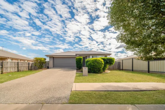 26 Amber St, Emerald, QLD, 4720