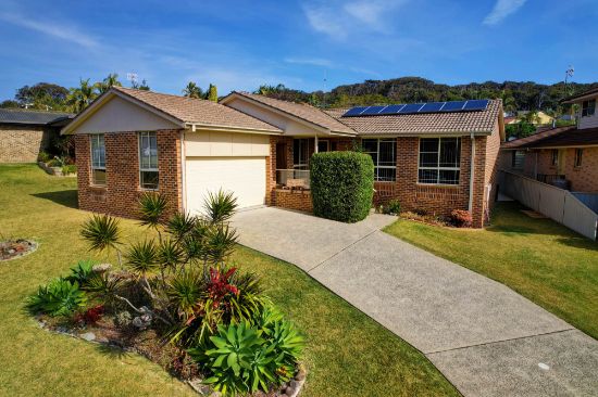 26 Cocos Crescent, Forster, NSW 2428