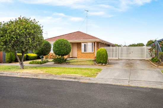 26 Scammell Crescent, Torquay, Vic 3228