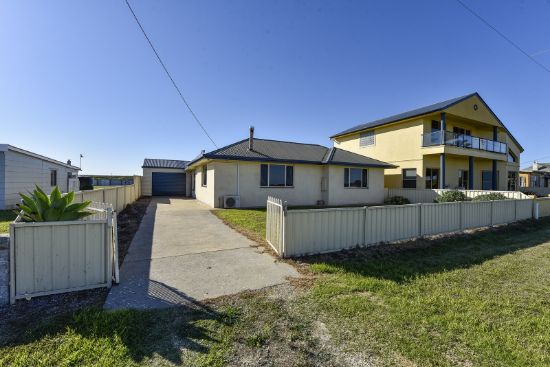 263 Pelican Point Road, Pelican Point, SA 5291