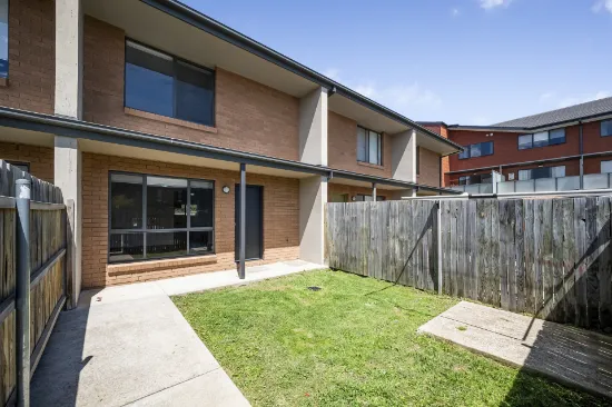 27/141 Mapleton Ave, Harrison, ACT, 2914