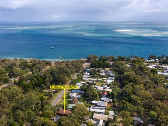 27 Claytons Road, Amity Point, Qld 4183