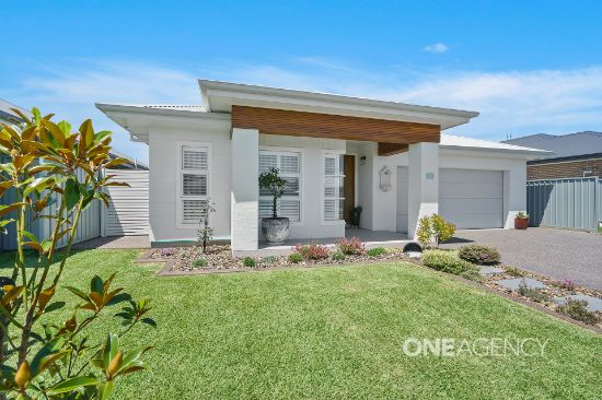 27 Gracilis Rise, South Nowra, NSW 2541