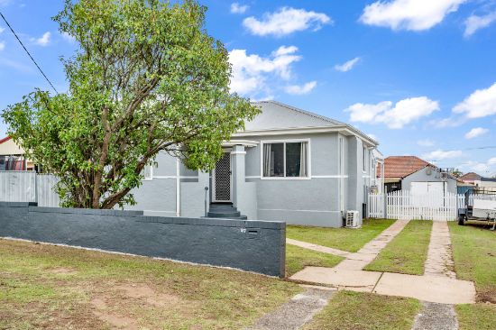 27 Neville Street, Rutherford, NSW 2320