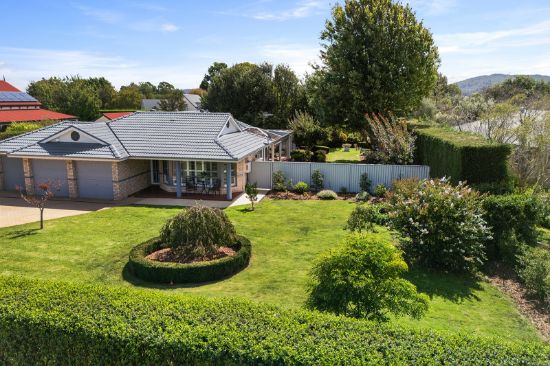 27 Rowland Road, Bowral, NSW 2576