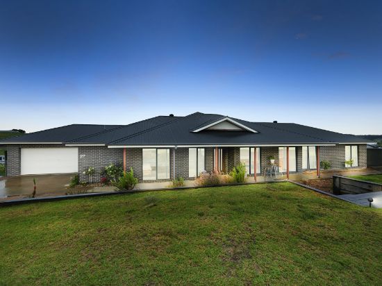 27 Salvatore Drive, Wy Yung, Vic 3875