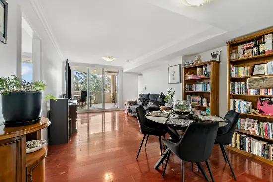 28/2 Pound Rd, Hornsby, NSW, 2077