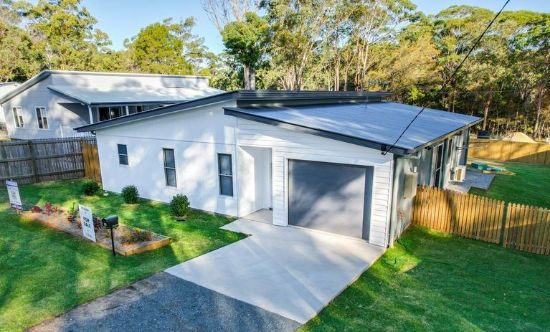 28 Dempsey, Russell Island, Qld 4184