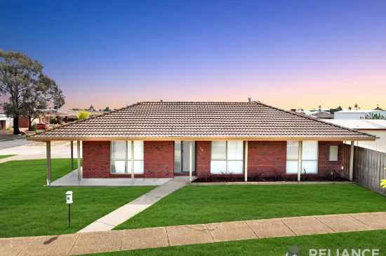 28 Denny Place, Melton South, Vic 3338