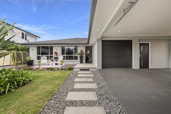28 Kingfisher Crescent, Burleigh Waters, Qld 4220
