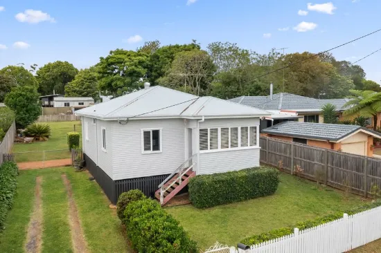 28 Llewellyn Street, Centenary Heights, QLD, 4350