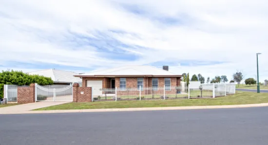 28 Wollomombi Parade, Dubbo, NSW, 2830