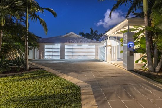 29 Campbell Street, Sorrento, Qld 4217