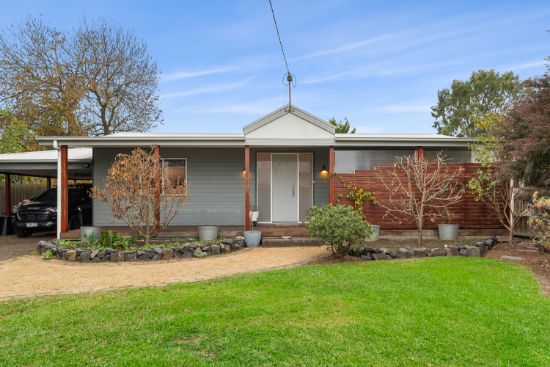 29 Highland Avenue, Cowes, Vic 3922