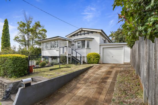 292 Hume Street, Centenary Heights, Qld 4350