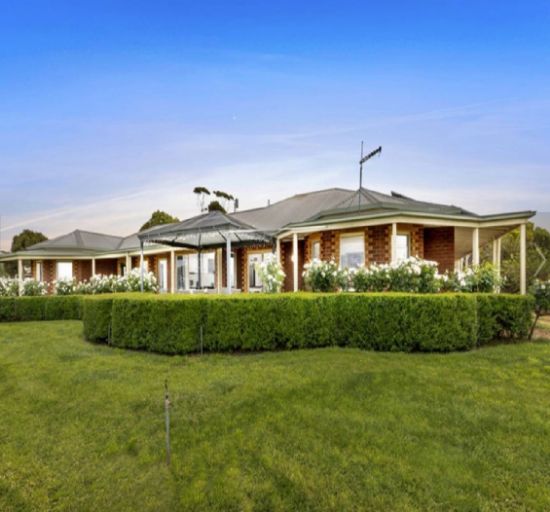 295 Tower Hill Drive, Lovely Banks, Vic 3213