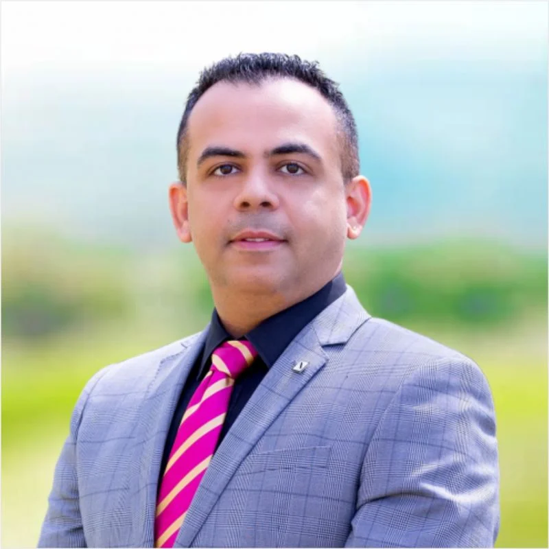 Amrit Bajaj - Real Estate Agent