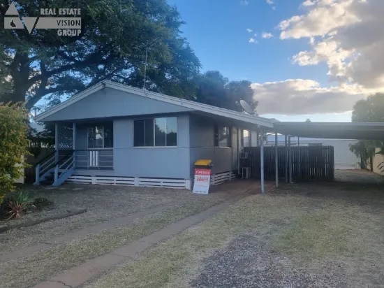 2a Bauhinia Street, Blackwater, QLD, 4717