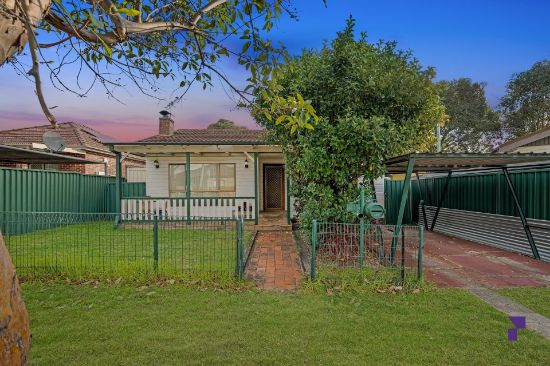 2c Hillcrest Avenue, Greenacre, NSW 2190