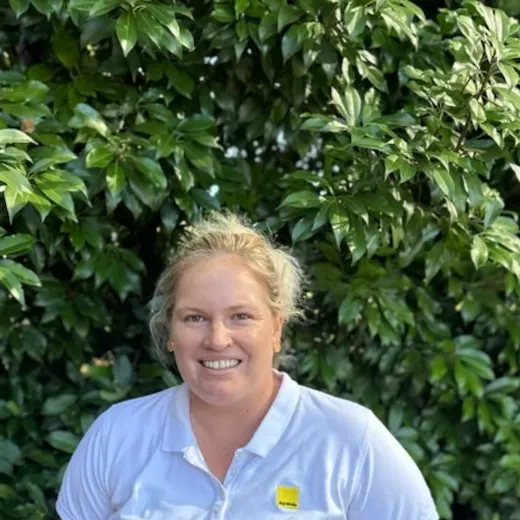 Rebecca Edwards - Real Estate Agent at Ray White Rural  - BINGARA