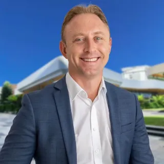 Shane McInally - Real Estate Agent