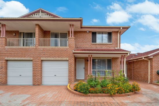 3/10-12 Peacock Close, Green Valley, NSW 2168